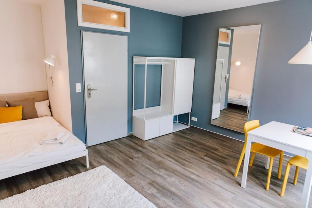 Mitten Im Zentrum Mit 24H Check-In 基尔 外观 照片