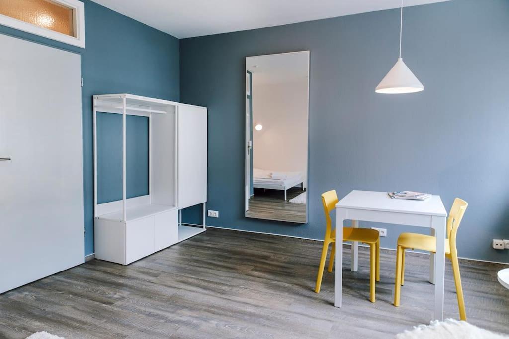 Mitten Im Zentrum Mit 24H Check-In 基尔 外观 照片